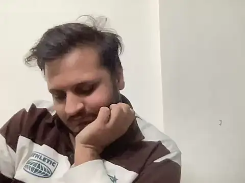 chiikuloveu online show from December 4, 2025, 11:09 am