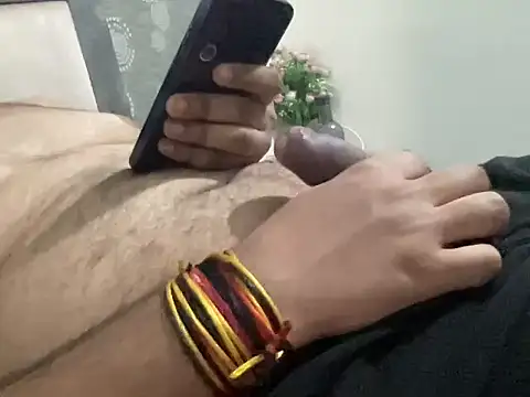 chiikuloveu online show from February 20, 2026, 6:26 am