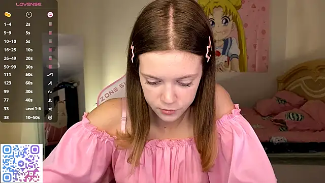 Snapshot of VibeQueenLucy chatting on November 13, 2025, 10:08 am VibeQueenLucy online show from November 13, 2025, 10:08 am