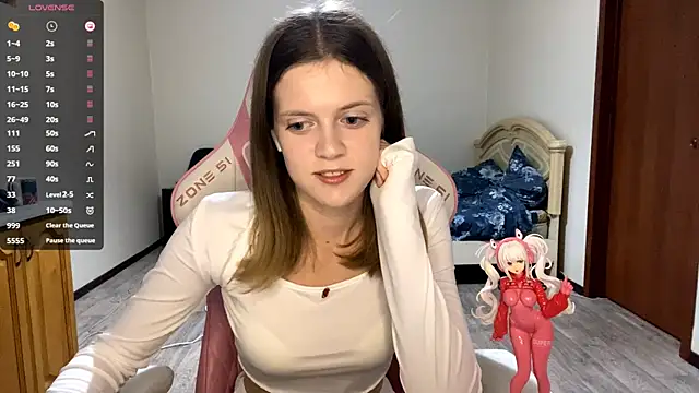 Snapshot of VibeQueenLucy chatting on September 20, 2025, 4:12 pm VibeQueenLucy online show from September 20, 2025, 4:12 pm