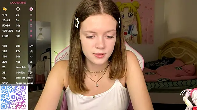 Snapshot of VibeQueenLucy chatting on November 6, 2025, 12:53 pm VibeQueenLucy online show from November 6, 2025, 12:53 pm