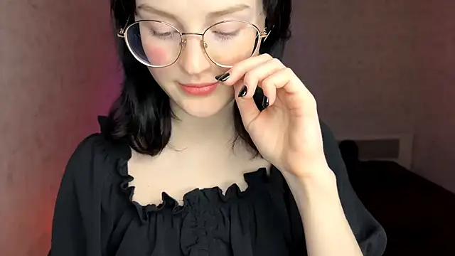 Snapshot of FakeLamb chatting on March 3, 2026, 9:11 pm FakeLamb online show from March 3, 2026, 9:11 pm