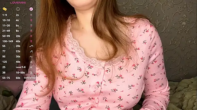 CharlynDini online show from January 12, 2026, 6:09 am