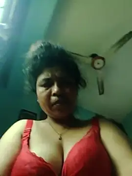 Cute-Rani-1 online show from April 11, 2026, 9:35 am