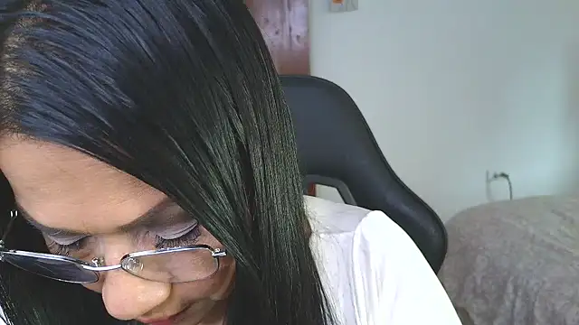 LissafeetHott online show from January 13, 2026, 8:46 pm