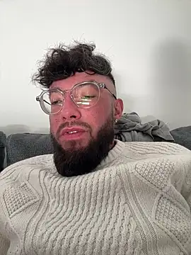 Snapshot of duomagique_off chatting on February 22, 2026, 3:02 pm duomagique off online show from February 22, 2026, 3:02 pm