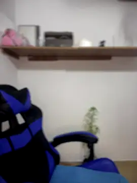 Snapshot of Elahia__marquez chatting on September 10, 2025, 2:10 am Elahia marquez online show from September 10, 2025, 2:10 am