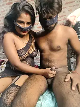 Snapshot of sexy-couple77 chatting on November 2, 2025, 9:20 pm sexy-couple77 online show from November 2, 2025, 9:20 pm