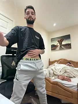 mixedcouplee69 online show from December 20, 2025, 9:17 pm