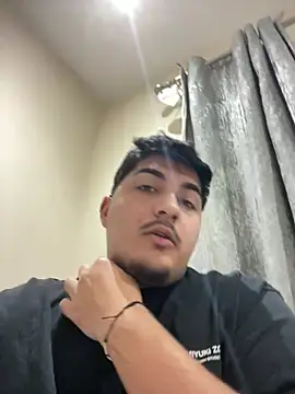 mixedcouplee69 online show from February 22, 2026, 5:25 pm