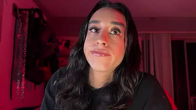 xoFrankie online show from March 6, 2026, 5:02 am