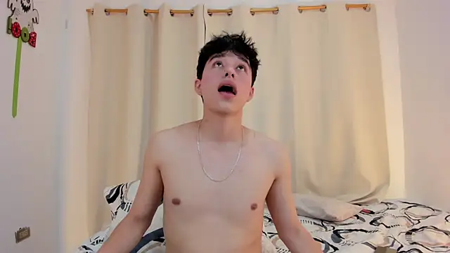 Snapshot of mrhot_night chatting on November 12, 2025, 12:48 am mrhot night online show from November 12, 2025, 12:48 am