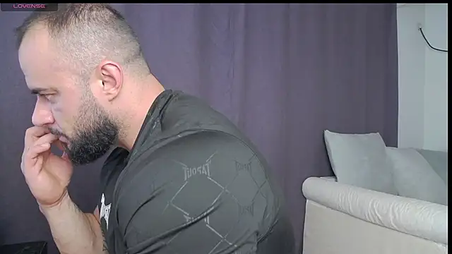 RickyMiami1 online show from October 6, 2025, 5:35 pm