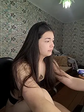 Albi Glow online show from September 26, 2025, 2:51 am