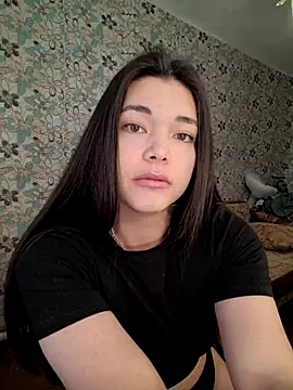 Albi Glow online show from October 3, 2025, 6:37 am