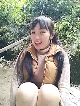 Snapshot of susu-00 chatting on November 23, 2025, 1:26 am susu-00 online show from November 23, 2025, 1:26 am