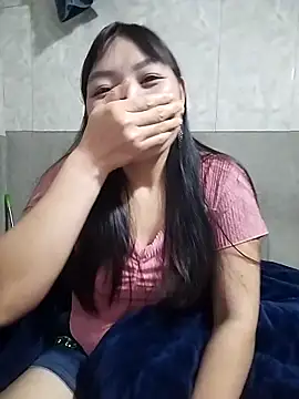 Snapshot of susu-00 chatting on November 11, 2025, 4:29 am susu-00 online show from November 11, 2025, 4:29 am