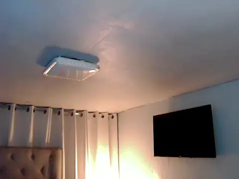 Ready or notxx online show from November 14, 2025, 3:21 am