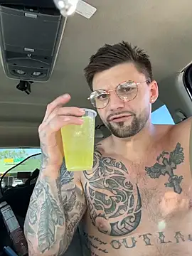 CaptHook931 online show from April 3, 2026, 7:20 pm