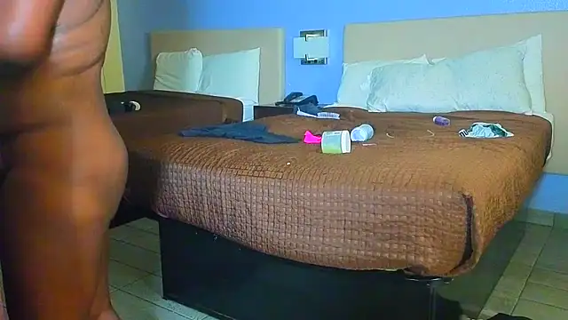 Snapshot of CinnaCakesss chatting on November 28, 2025, 6:02 am CinnaCakesss online show from November 28, 2025, 6:02 am