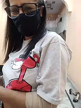 meenu bhabhi547 online show from April 16, 2026, 4:13 am