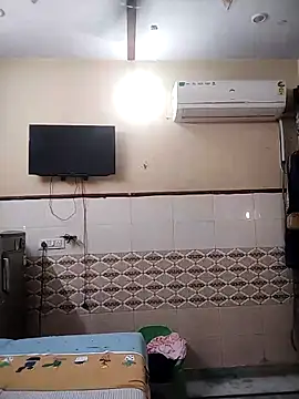 meenu bhabhi547 online show from April 8, 2026, 1:51 am