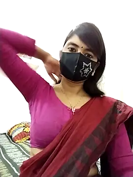 Puja-Rane online show from November 6, 2025, 2:15 am