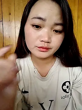 lusy-000 online show from October 22, 2025, 2:55 am