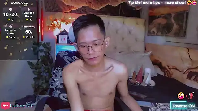 Skinny CumLoader69 online show from October 21, 2025, 8:41 pm