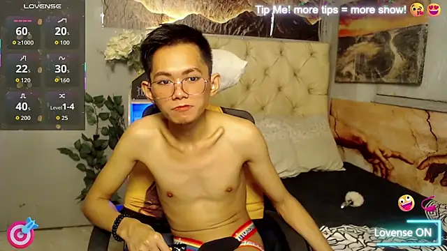 Snapshot of Skinny_CumLoader69 chatting on September 28, 2025, 1:40 pm Skinny CumLoader69 online show from September 28, 2025, 1:40 pm