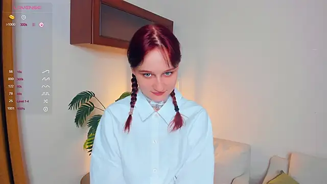 KatyKufel online show from October 3, 2025, 6:53 pm