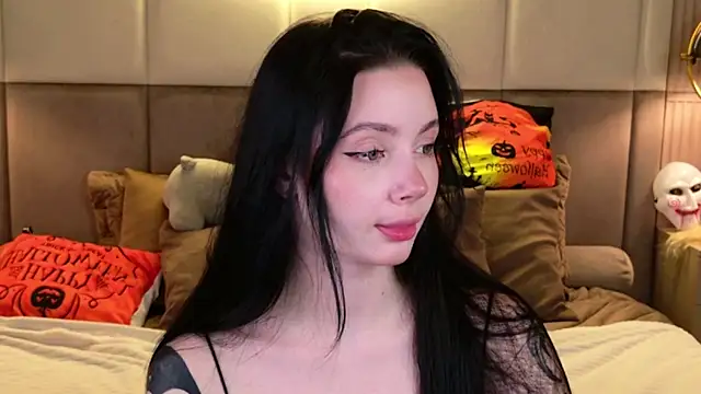 Goldy Stark online show from November 2, 2025, 8:36 pm