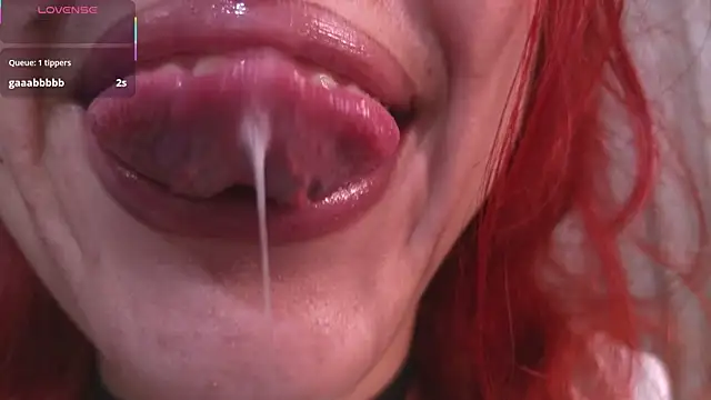 bri von dhara   online show from December 3, 2025, 7:46 pm