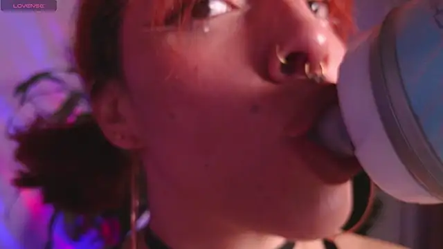 bri von dhara   online show from April 24, 2026, 4:03 am