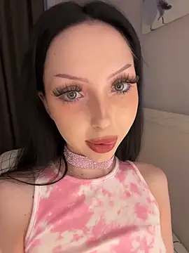 Snapshot of Lina_Thornton_ chatting on May 11, 2026, 4:15 pm Lina Thornton online show from May 11, 2026, 4:15 pm