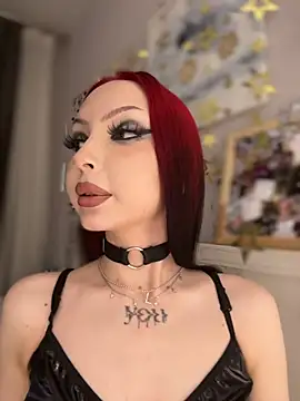 Lina Thornton  online show from February 6, 2026, 6:15 pm