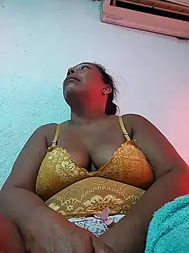 Naomi-Mature online show from November 25, 2025, 9:09 am