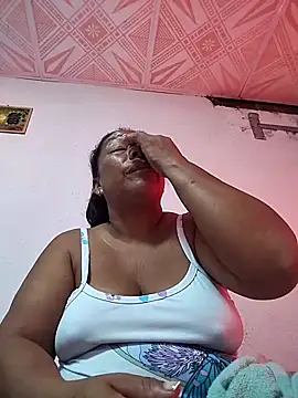 Naomi-Mature online show from April 3, 2026, 9:38 am