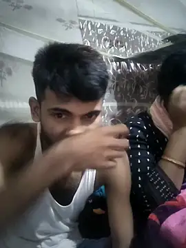 Snapshot of maskedlover321 chatting on November 14, 2025, 5:05 pm maskedlover321 online show from November 14, 2025, 5:05 pm