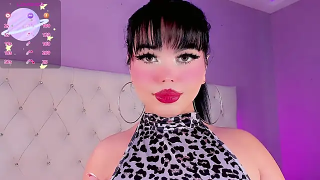 Snapshot of DaniielaV chatting on February 6, 2026, 2:13 pm DaniielaV online show from February 6, 2026, 2:13 pm