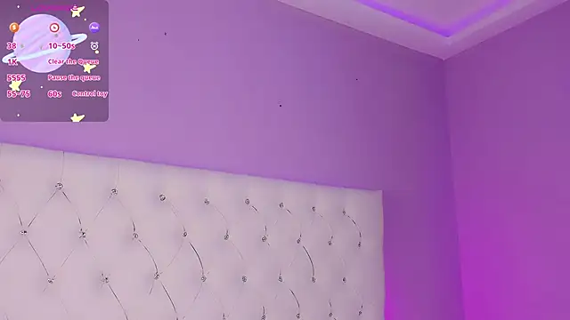 Snapshot of DaniielaV chatting on February 7, 2026, 12:35 pm DaniielaV online show from February 7, 2026, 12:35 pm