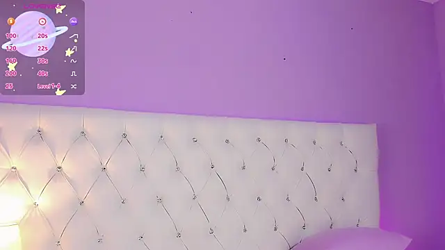 Snapshot of DaniielaV chatting on February 13, 2026, 1:11 pm DaniielaV online show from February 13, 2026, 1:11 pm