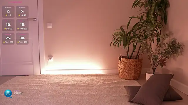 Miablueye online show from October 27, 2025, 7:53 am