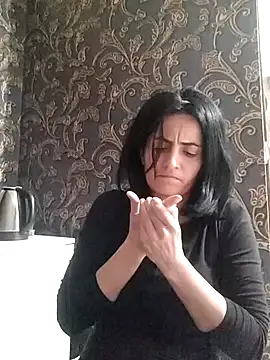 Gecenin Kralicesi online show from March 1, 2026, 5:40 am