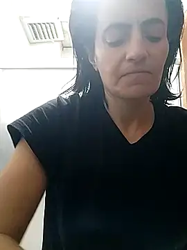 Gecenin Kralicesi online show from February 6, 2026, 6:31 am