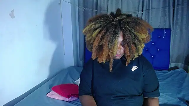 ebony NeighborMoans online show from March 24, 2026, 2:33 am