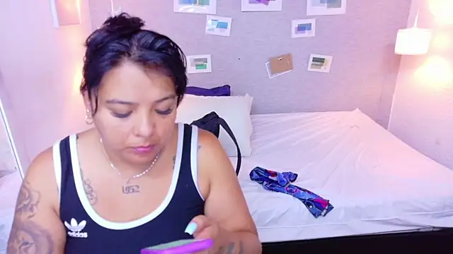 fat naughtyass online show from July 3, 2026, 1:17 pm