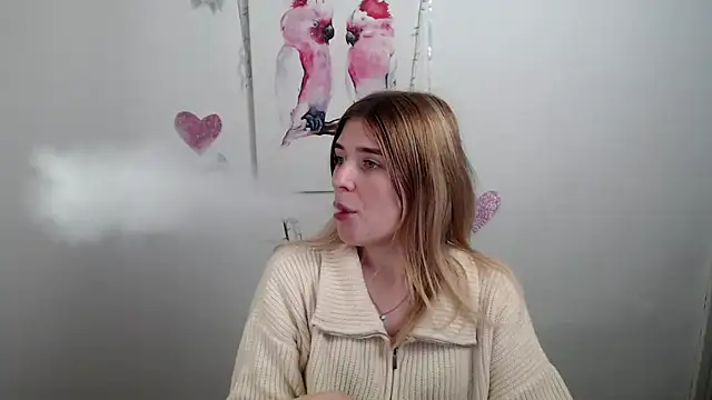 JuiceLips   online show from December 22, 2025, 3:45 pm