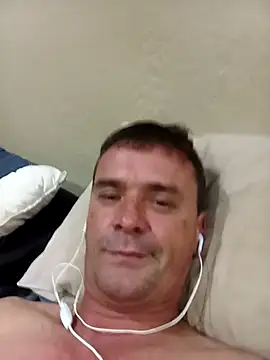 Rudie1 online show from November 13, 2025, 11:41 pm