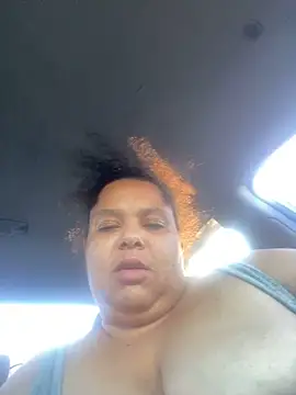 wishuhope4 online show from November 22, 2025, 11:36 pm